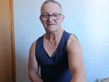 Stripchat Adult Webcam of daddy_man