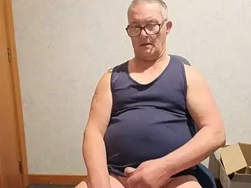 Stripchat Adult Webcam of daddy_man