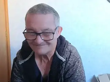 Stripchat Best live sex cam show of daddy_man