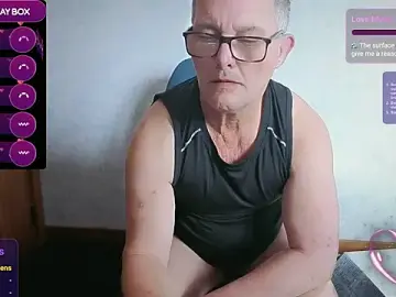 Stripchat Adult Webcam of daddy_man