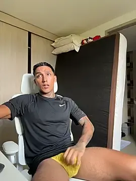 Stripchat Best Webcam of sendfer