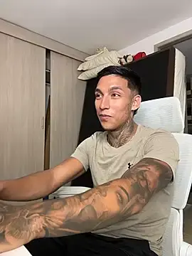 Stripchat Sex Cam of sendfer