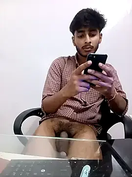 Stripchat Live Sex Cam of ArckedlinerTempt