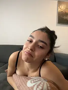 Stripchat Live Sex of Belle_Lea