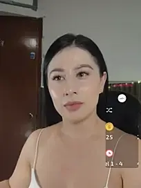 Stripchat Sex Chat of Emma_Hotkiss