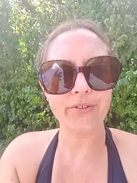 Stripchat Best live sex cam show of Hot_Milf_Denise