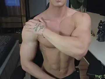 Stripchat Sex Cam of Richard_mils