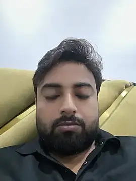 Stripchat Sex Cam of Muslim_Bull6969