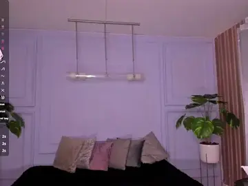 Stripchat Free Porn Cam of keytinthomson_