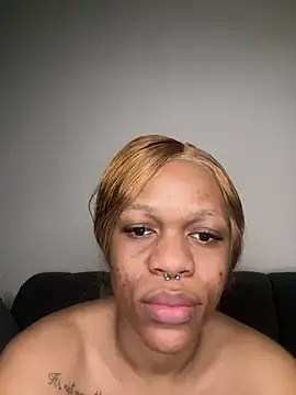 Stripchat Watch Live Sex Cams of BonnyMolhada