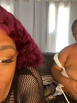 Stripchat Watch Live Sex Cams of BonnyMolhada