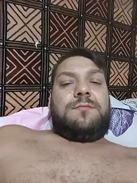 Stripchat Live Sex of ionutflori12
