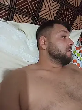 Stripchat Watch Live Sex Cams of ionutflori12