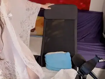 Stripchat Sex Cam of hudie_chan