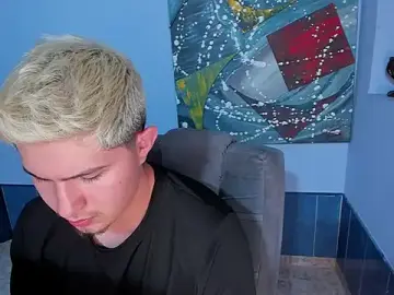Stripchat Live Porn of patrik_027
