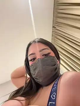 Stripchat Free Porn Cam of Ahlam7578