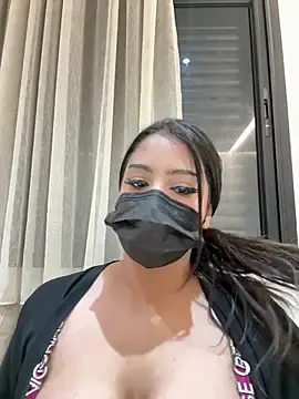 Stripchat Sex Cam of Ahlam7578