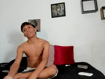 Stripchat Best live sex cam show of tyler_twink_boy