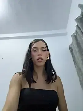 Stripchat Free Live Porn of Carlita_cute