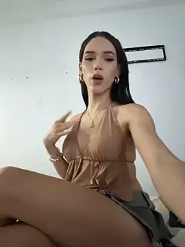 Stripchat Free Porn Cam of Carlita_cute