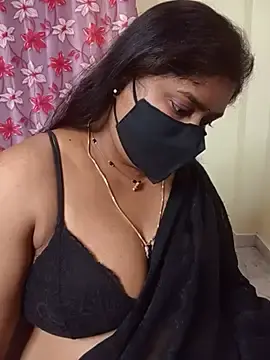 Stripchat Nude Webcam of LouleyRani_