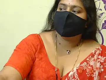 Stripchat Sex Chat of LouleyRani_