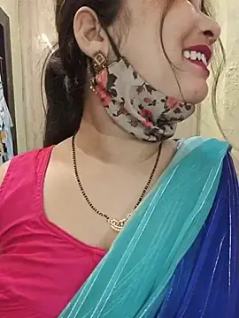 Stripchat Free Live Porn of MONAJI_HOT