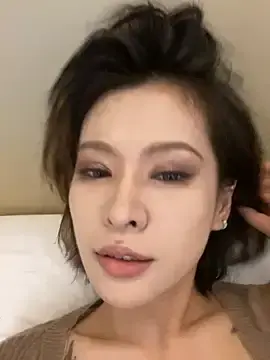 Stripchat Sex Cam of Sunflower-77