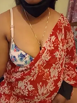 Stripchat Live Sex Cam of UR_Chocogirl
