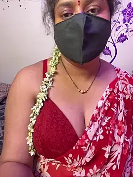 Stripchat Free Live Porn of UR_Chocogirl