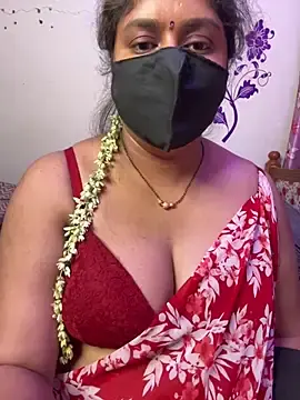 Stripchat Sex Cam of UR_Chocogirl