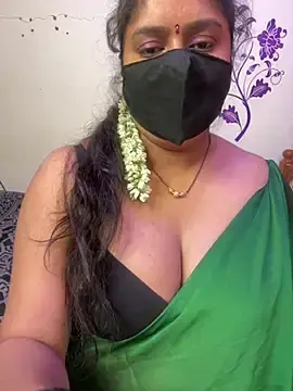 Stripchat Free Live Porn of UR_Chocogirl