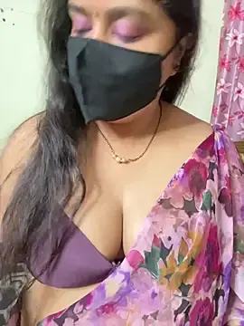 Stripchat Sex Cam of UR_Chocogirl