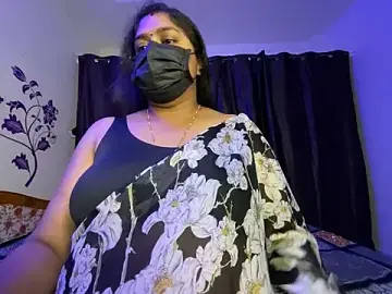 Stripchat Sex Cam of UR_Chocogirl
