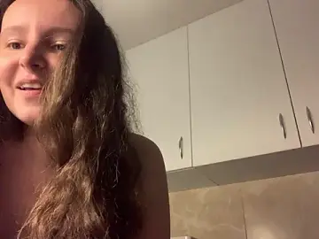 Stripchat Free Porn Cam of LineaDemie