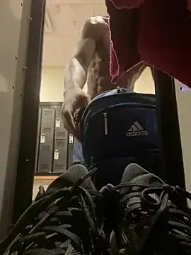 Stripchat Adult Webcam of Prettyrichy