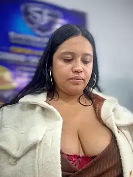 Stripchat Adult Webcams of _Mia-Safety_Inspector