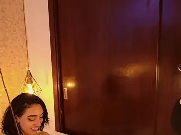 Stripchat Live Sex of athena_westside