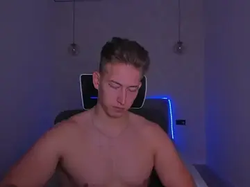 Stripchat Sex Chat of find0m_master