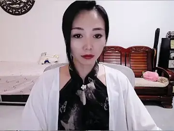 Stripchat Sex Cam of linger888