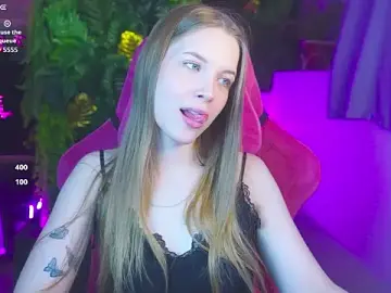 Stripchat Sex Cam of CuteMousee