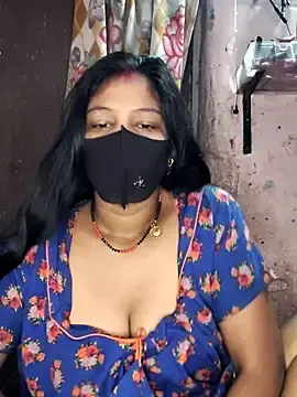 Stripchat Live Sex Cam of Hotcouplepriya