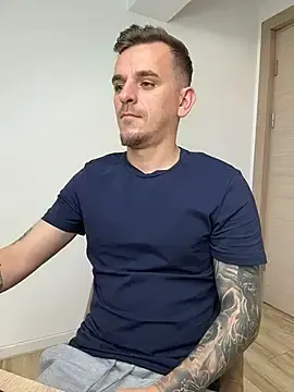 Stripchat Sex Chat of Huge_cock22cm