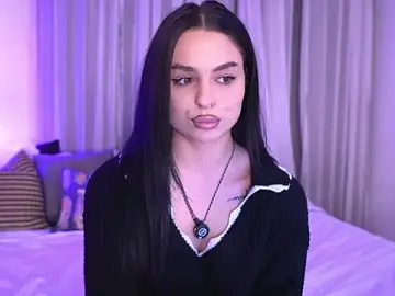Stripchat Nude Webcam of Olivia_Noor