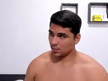 Stripchat Live Sex Cam of Thiago_bel