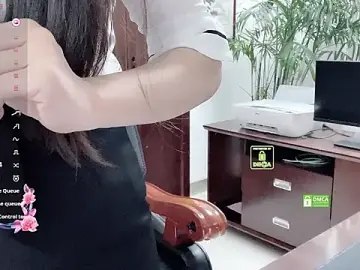 Stripchat Live Sex Cam of Kaixin520