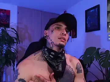Stripchat Live Sex of Ryuk_it