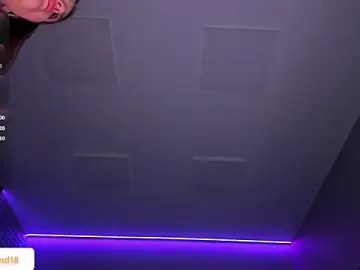 Stripchat Sex Cam of juicy-pussy