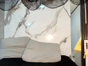 Stripchat Nude Webcam of PaulineKosh