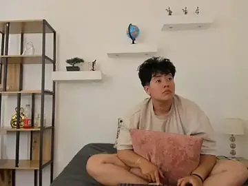 Stripchat Live Sex Cam of Gaia_n_Nix
